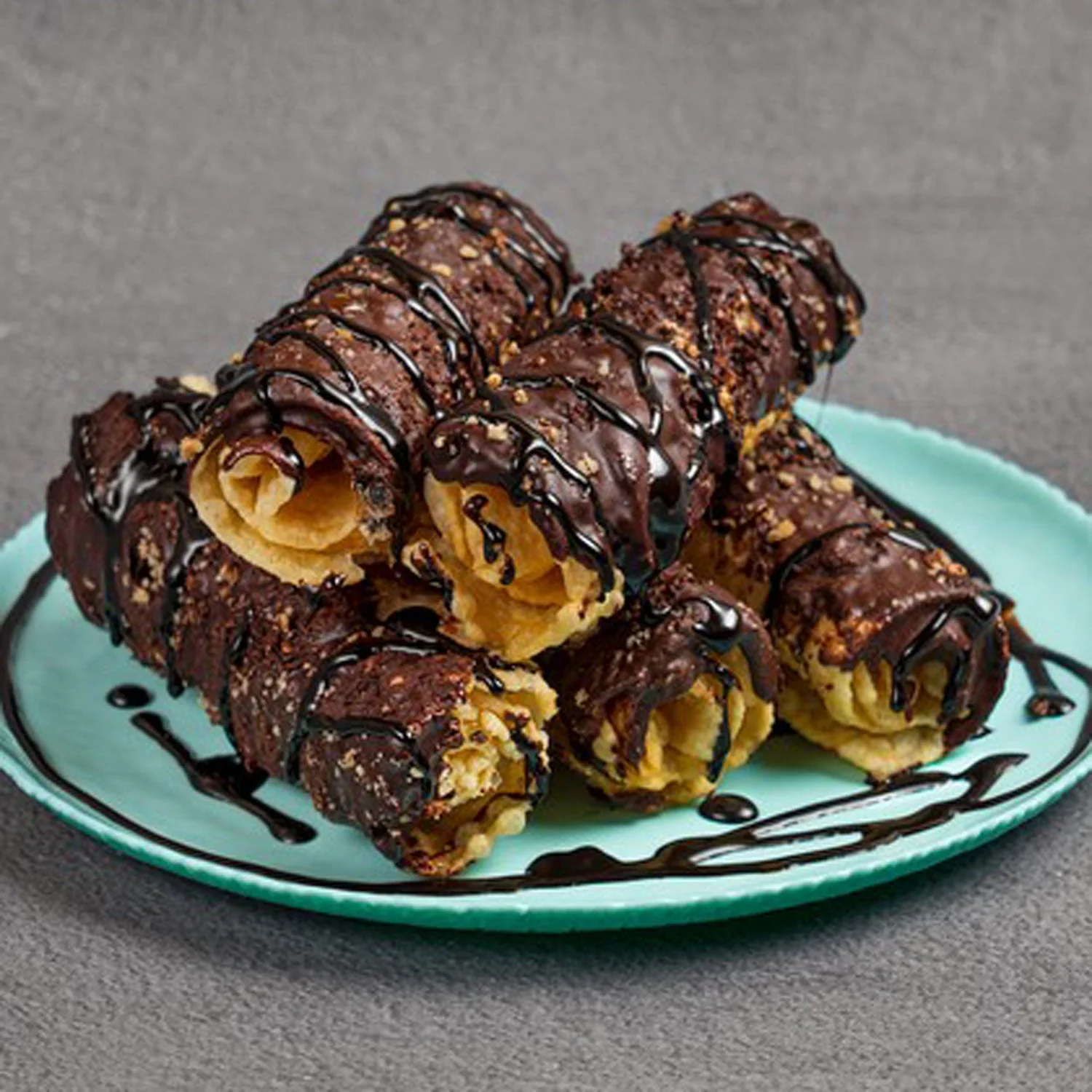 Handmade Chocolate-Dipped Diples with Walnut Crumble – 500g