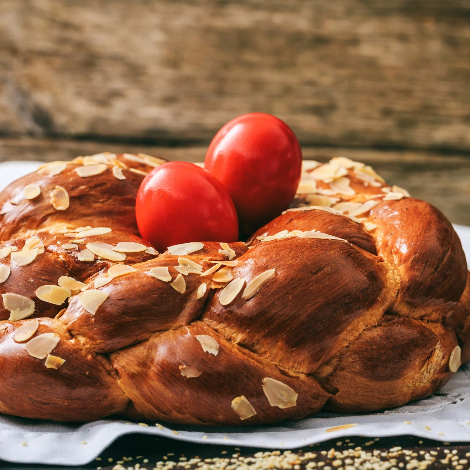 Traditional Greek Easter Tsoureki with Red Egg (500g)