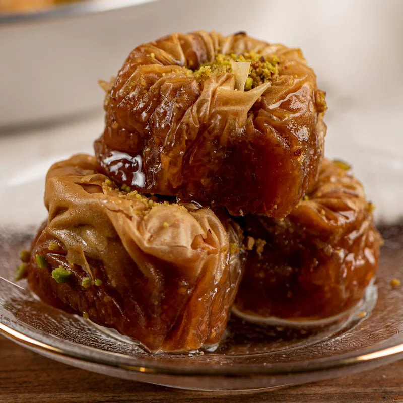 Aegina Pistachio Folies – 20 Honey-Soaked Phyllo Nests (800g) - Image 2