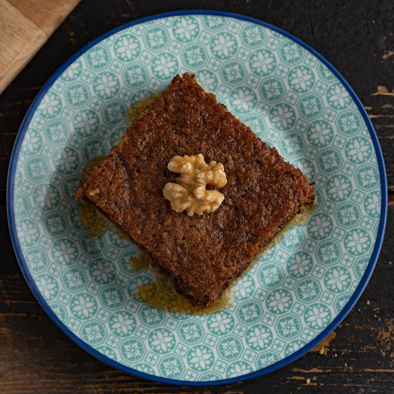 Traditional Athenian Karidopita – Walnut & Spiced Syrup Cake (1.2kg)